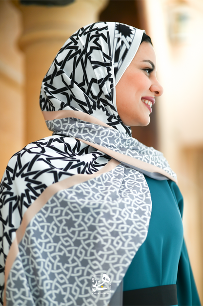 Arabesque scarf