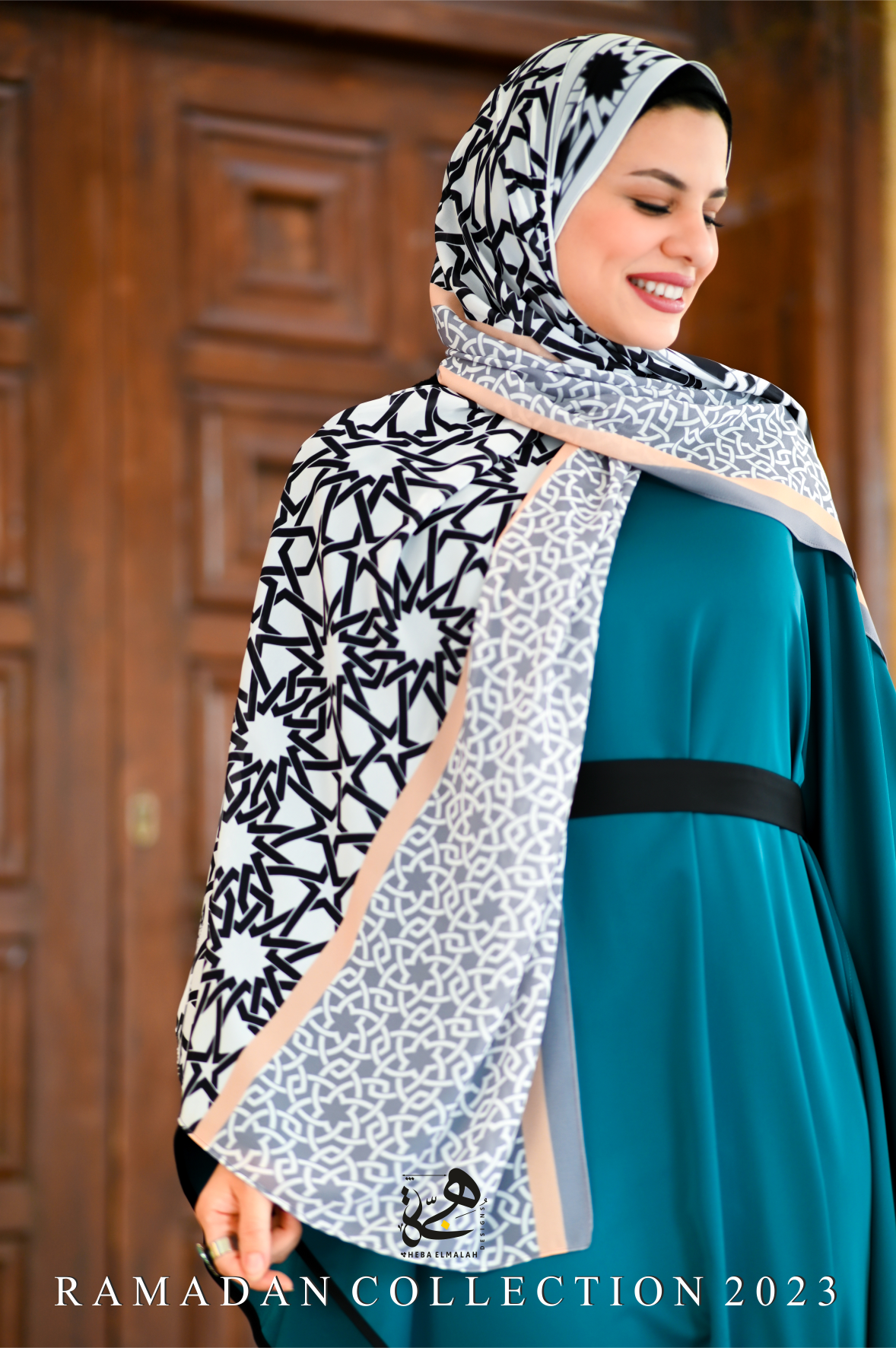 Arabesque abaya outlet